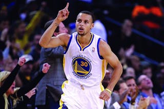 科尔：库里恢复进展顺利，有望按计划在下周对阵森林狼时复出