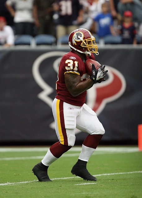 曼联欧联杯小组赛形势分析